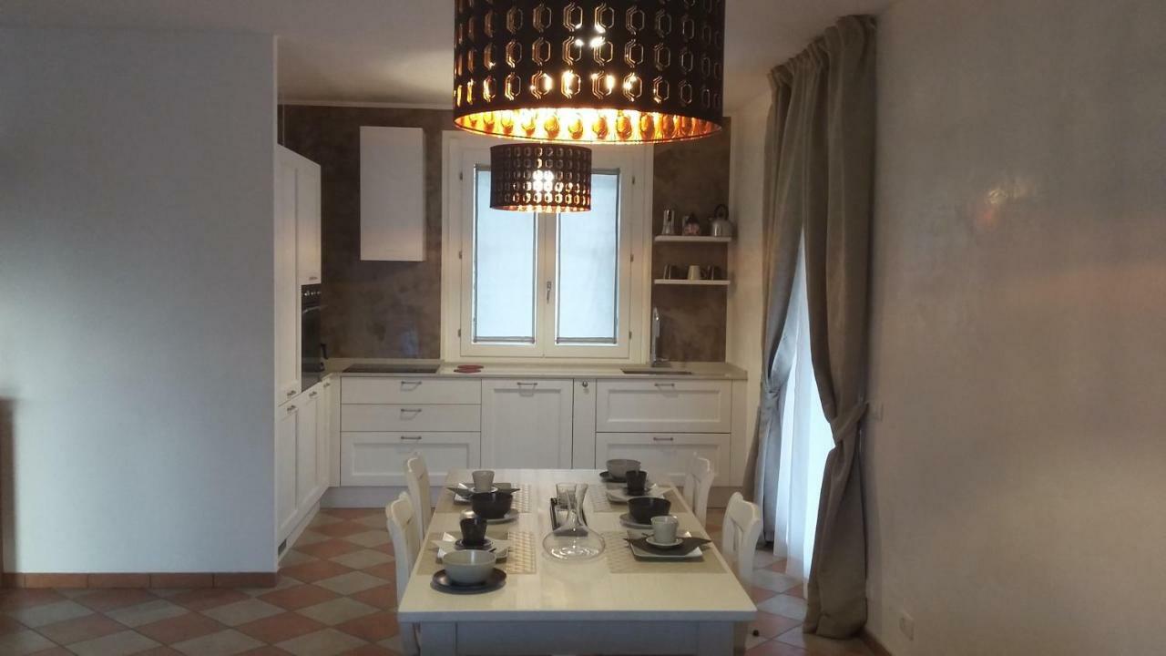 Residenza Leon Bed and Breakfast Castelnuovo del Garda Buitenkant foto