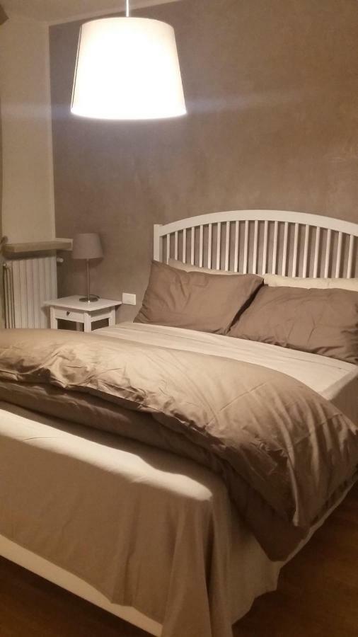Residenza Leon Bed and Breakfast Castelnuovo del Garda Buitenkant foto
